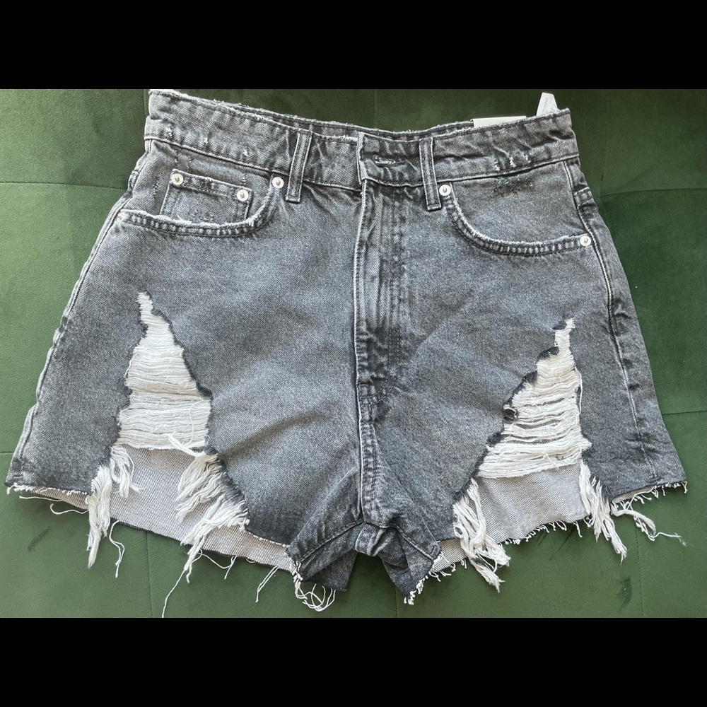 Zara destroyed jean shorts